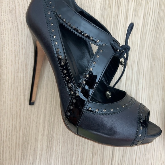 Alexander McQueen Oxford Bootie peep-toe Skull heels - Picture 4 of 8